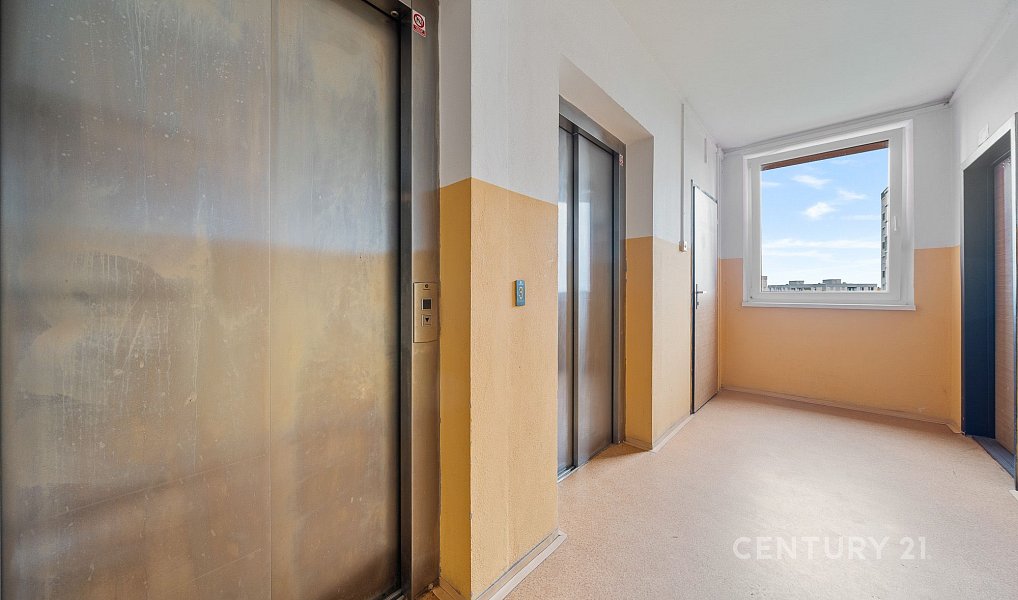 Prodej bytu 3+1 77 m², Praha – náhled fotky 29