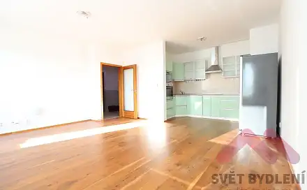 Pronájem bytu 3+kk 82 m²