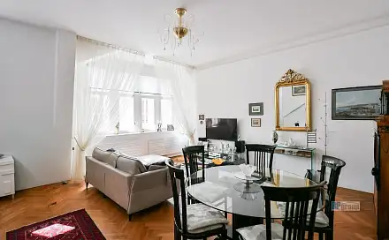 Prodej bytu atypického 108 m², Valentinská, Praha 1 - Josefov
