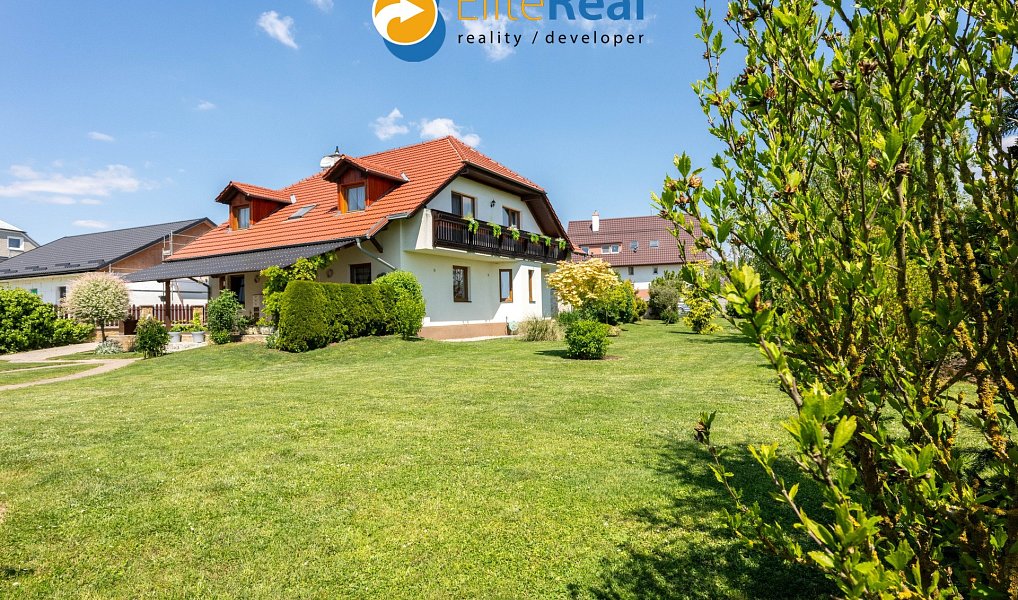 Prodej domu 344 m² s pozemkem 2 194 m², Příkazy – náhled fotky 44