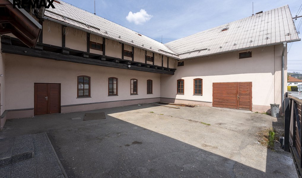 Prodej obchodních prostor 1 080 m², Jablůnka – náhled fotky 26