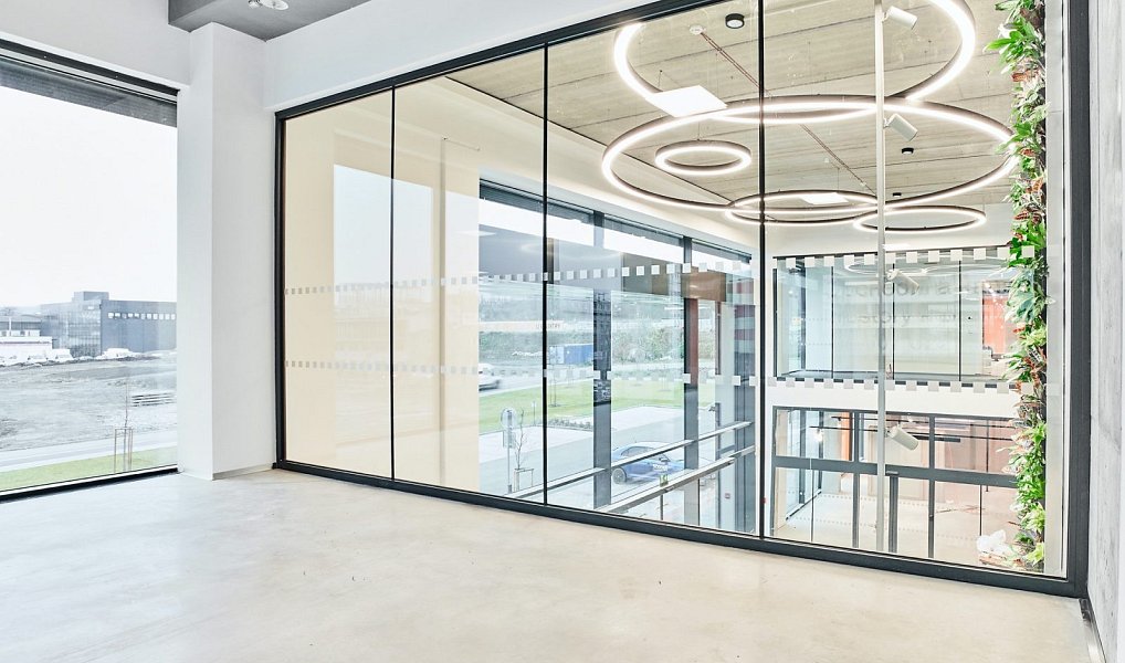 Pronájem kanceláře 200 m², Hovorčovice – náhled fotky 3