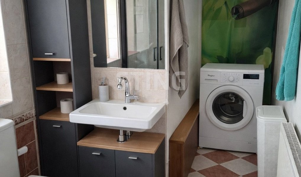 Prodej domu 644 m² s pozemkem 2 281 m², Chvalovice – náhled fotky 3