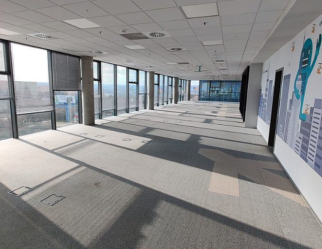 Pronájem kanceláře 2 224 m² – fotografie 3