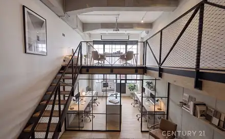 Pronájem kanceláře 91 m²