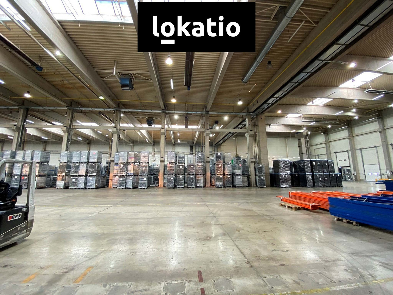 Pronájem výrobních prostor 7 670 m² – pohled 4