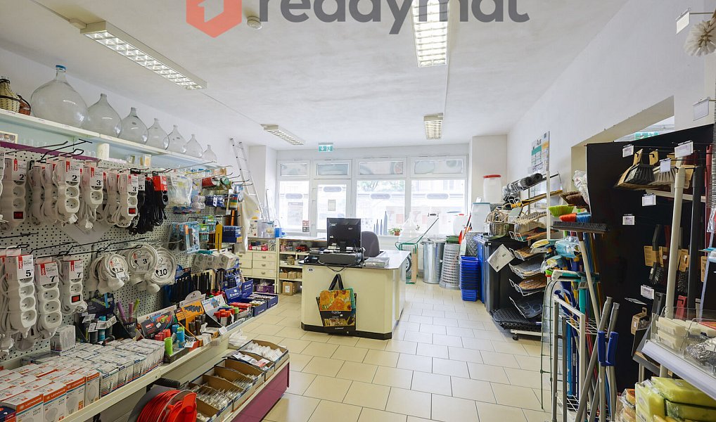 Pronájem obchodních prostor 289 m², Hodonín – náhled fotky 4