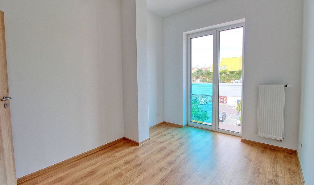 Pronájem bytu 4+kk 106 m², Znojmo – náhled fotky 13