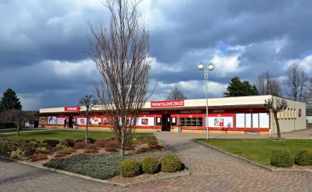 Pronájem obchodních prostor 157 m², nám. L. Svobody, Dolní Kralovice, okres Benešov
