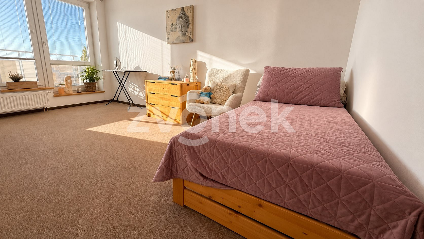 Pronájem bytu 2+kk 44 m² – fotografie 3