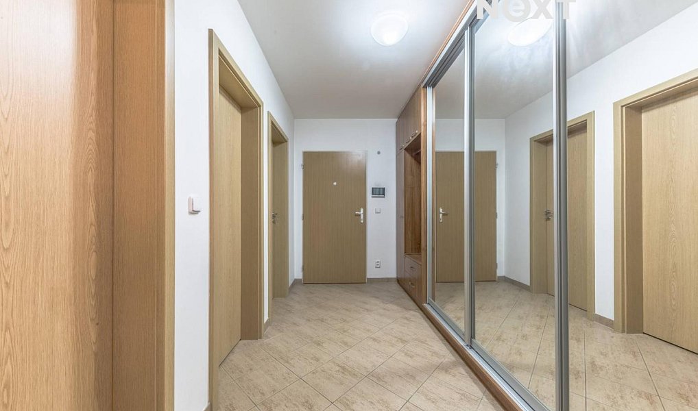 Pronájem bytu 1+1 53 m², Praha – náhled fotky 6