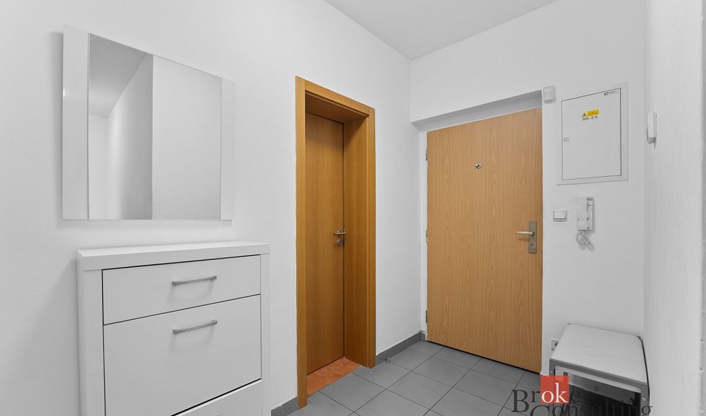 Prodej bytu 3+kk 104 m², Hradec Králové – náhled fotky 5