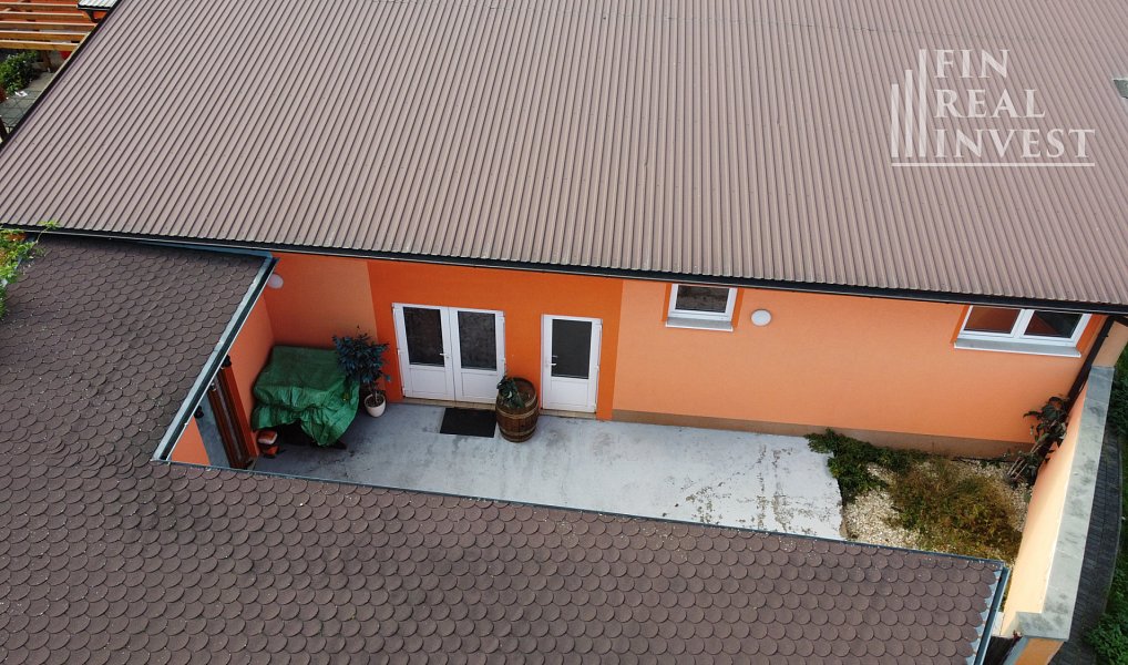 Prodej domu 550 m² s pozemkem 775 m², Mutěnice – náhled fotky 10