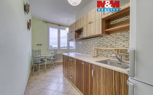 Prodej bytu 3+1 82 m², Liliová, Kralovice, okres Plzeň-sever