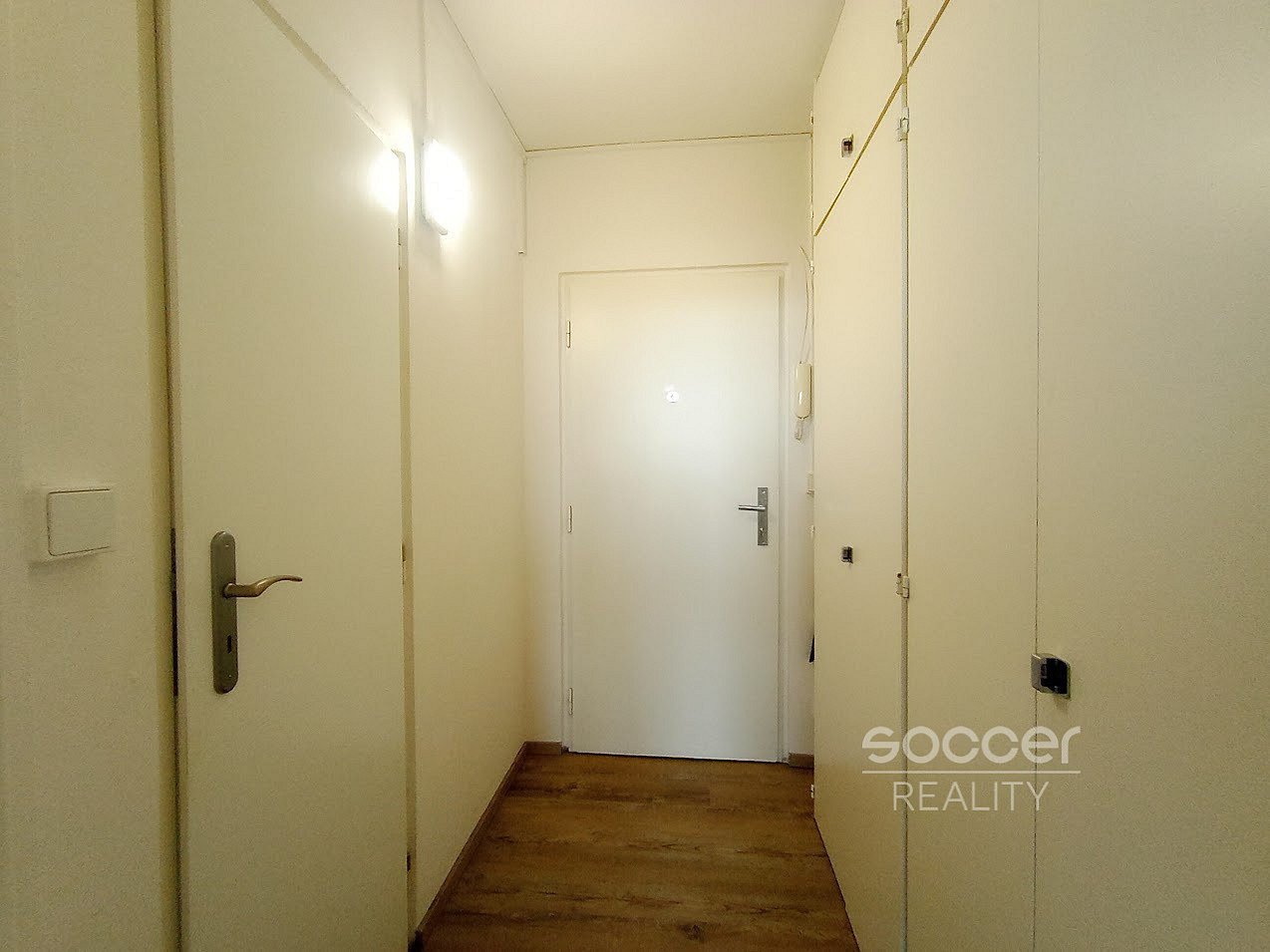Pronájem bytu 1+kk 25 m² – fotografie 4