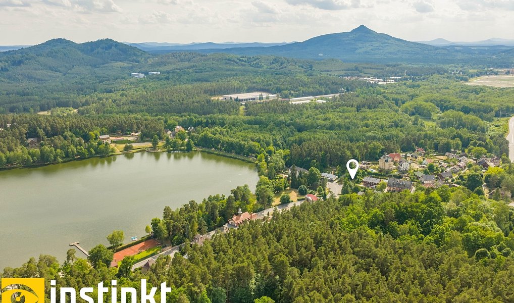 Prodej stavebního pozemku 1 053 m², Hamr na Jezeře – náhled fotky 3