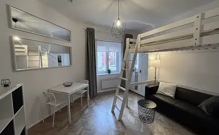 Pronájem bytu 1+kk 23 m²