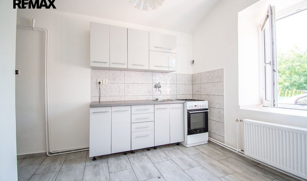 Prodej bytu 2+1 42 m², Velké Březno – náhled fotky 7