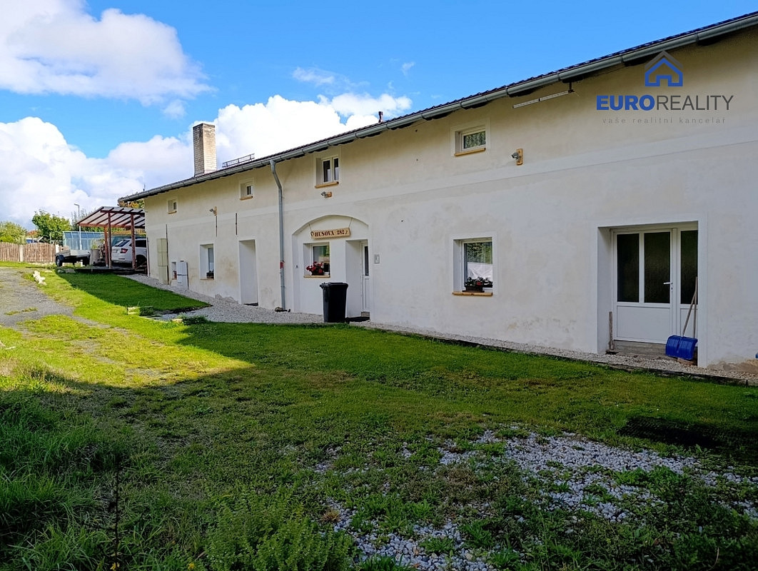 Prodej domu 360 m² s pozemkem 208 m² — photo 2