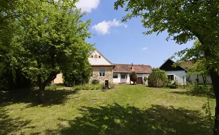 Prodej domu 91 m² s pozemkem 1 217 m², Lišov - Hrutov, okres České Budějovice