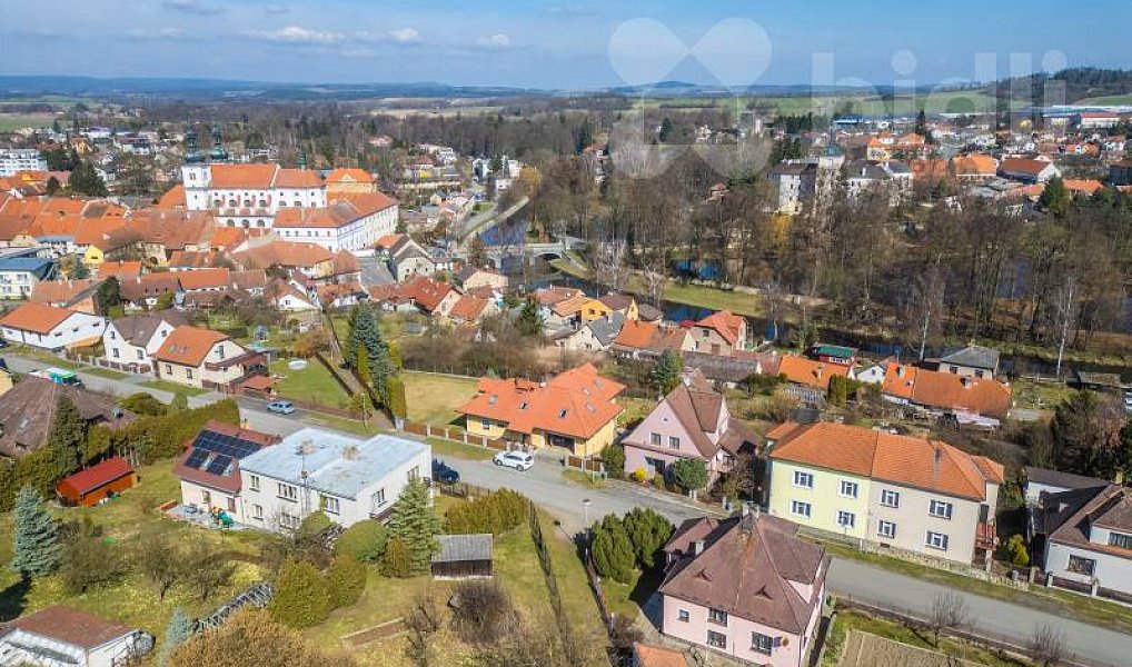 Prodej domu 220 m² s pozemkem 1 307 m², Březnice – náhled fotky 25
