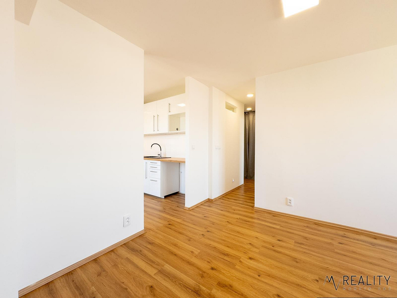 Pronájem bytu 2+1 50 m² – fotografie 5