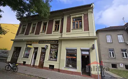 Prodej obchodních prostor 39 m², Nákladní, Opava - Předměstí