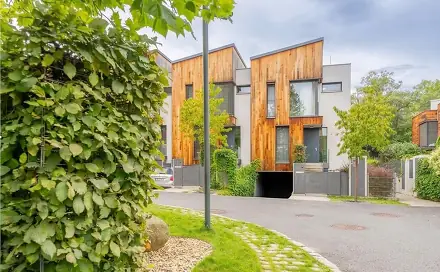 Prodej domu 165 m² s pozemkem 310 m², V Šáreckém údolí, Praha 6 - Dejvice