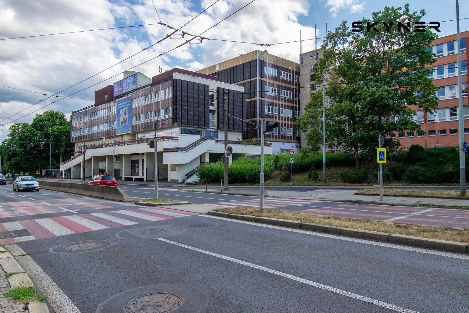 Pronájem výrobních prostor 377 m² – fotografie 4