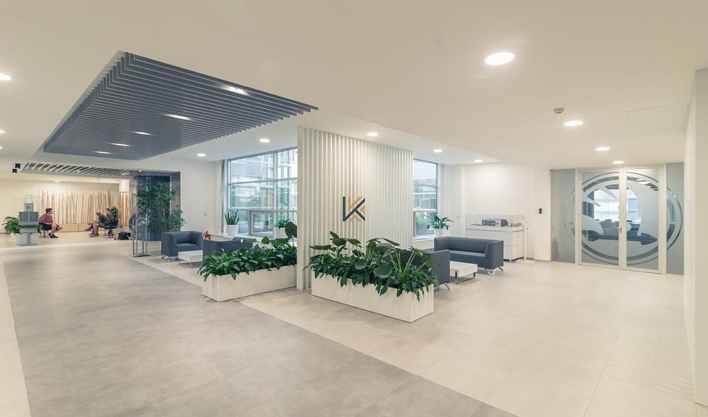 Pronájem kanceláře 294 m², Praha – náhled fotky 3