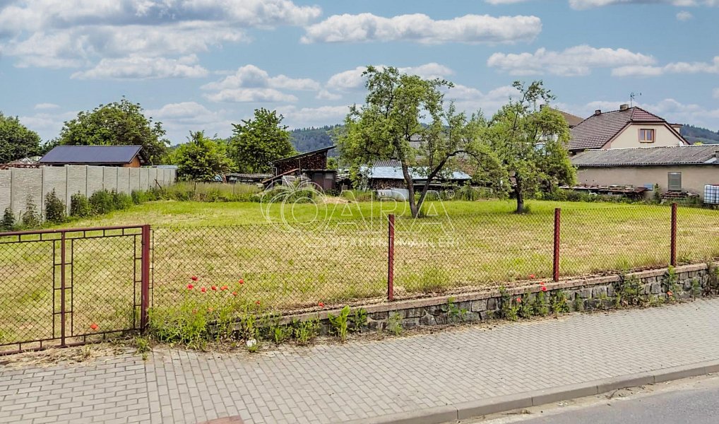 Prodej stavebního pozemku 966 m², Kácov – náhled fotky 2