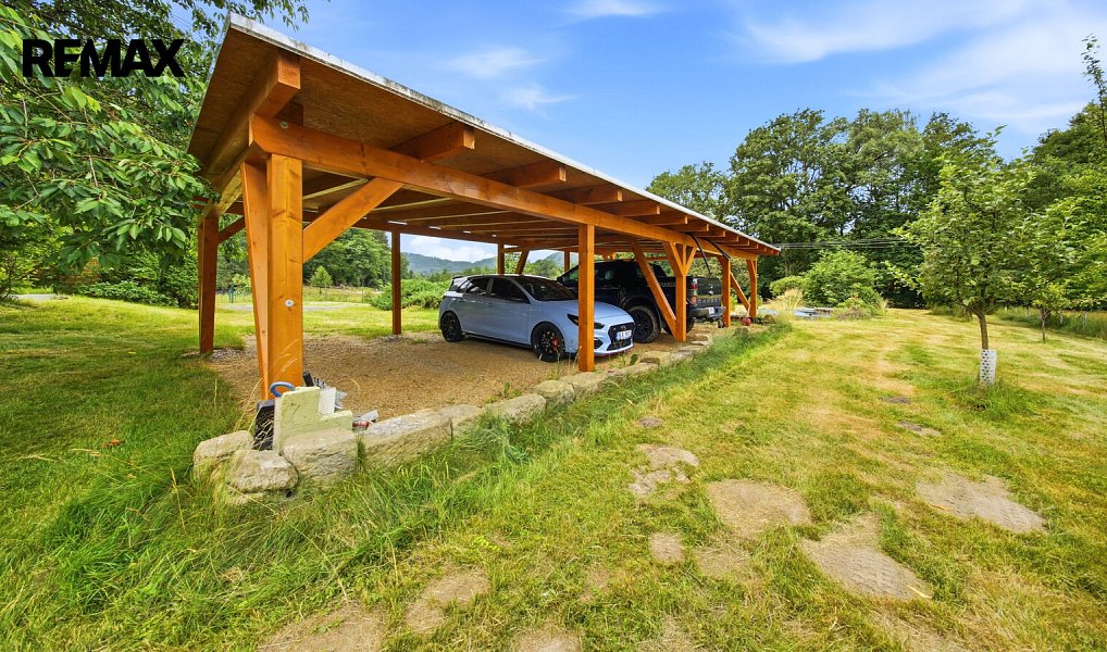 Prodej domu 556 m² s pozemkem 3 366 m², Cvikov – náhled fotky 26