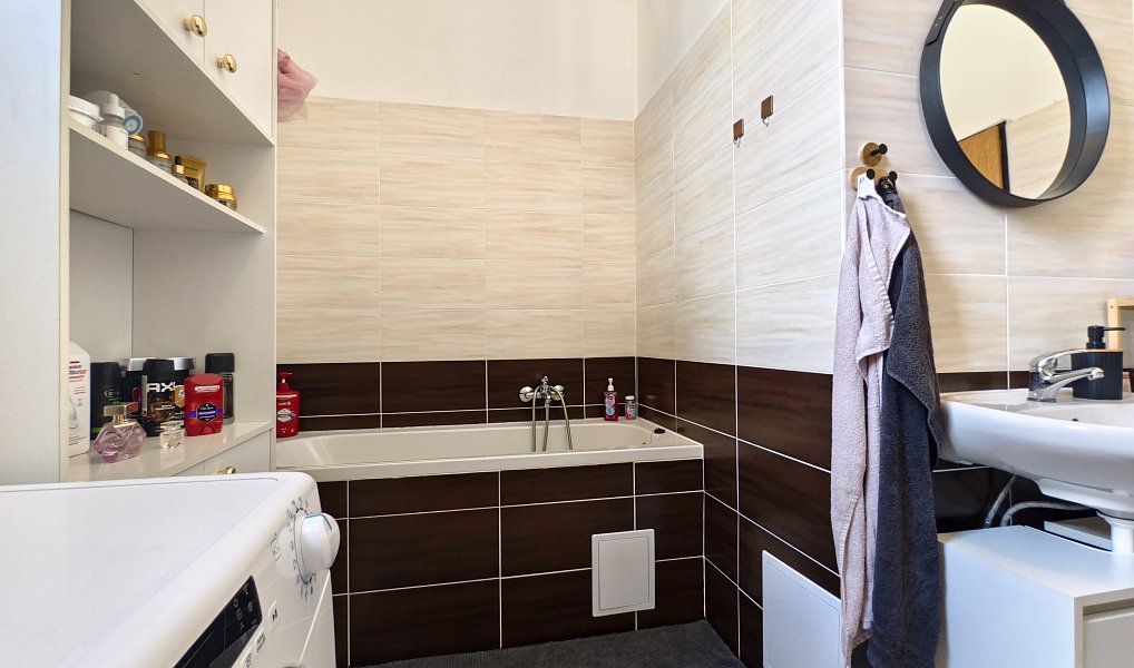 Pronájem bytu 2+kk 60 m², Stráž pod Ralskem – náhled fotky 3