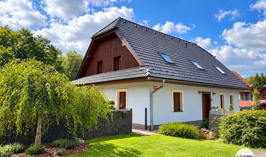 Prodej domu 184 m² s pozemkem 1 428 m², Frýdlant nad Ostravicí – fotka 1 z 25