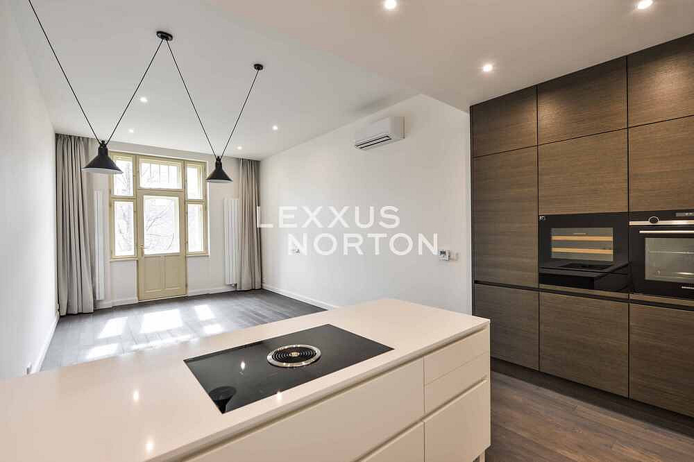 Pronájem bytu 3+kk 95 m² – fotografie 4