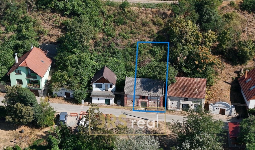 RD s vinným sklepem a výhledem na Pálavu, Strachotín, Strachotín – náhled fotky 4