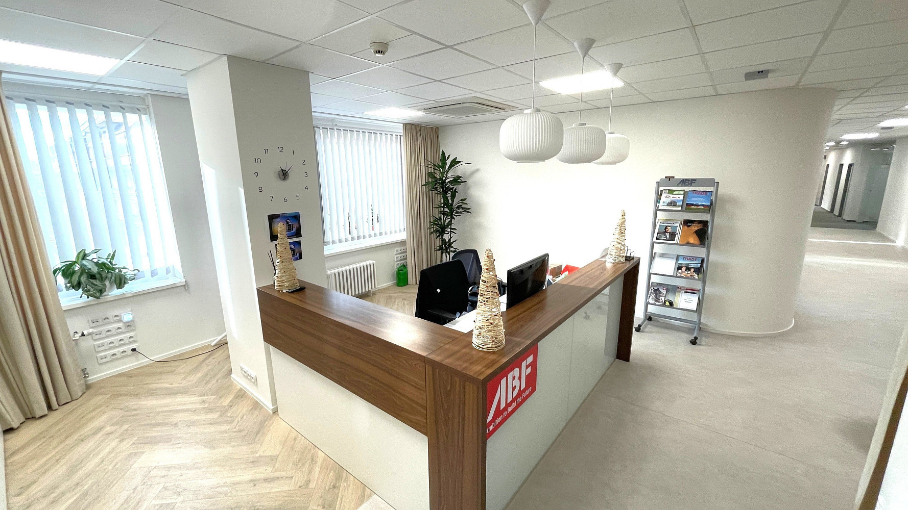 Pronájem kanceláře 1 252 m²