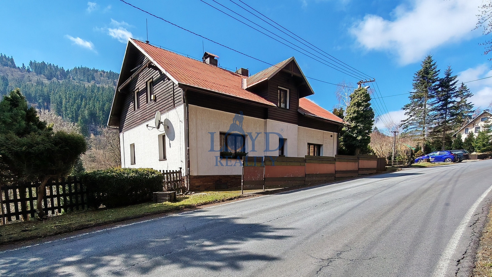Prodej domu 169 m² s pozemkem 4 737 m² — photo 2