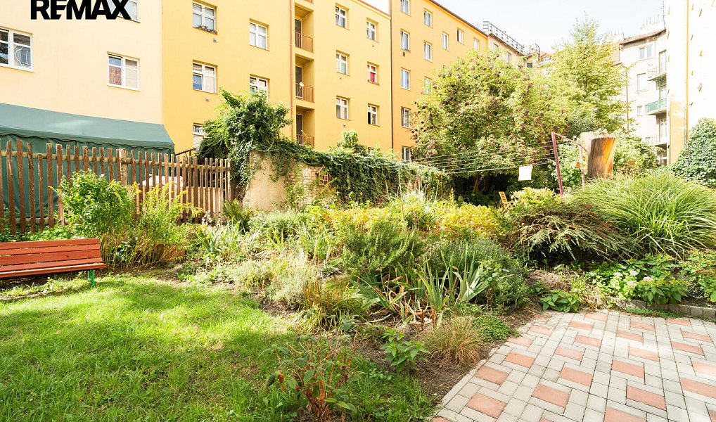 Pronájem bytu 2+kk 48 m², Praha – náhled fotky 13
