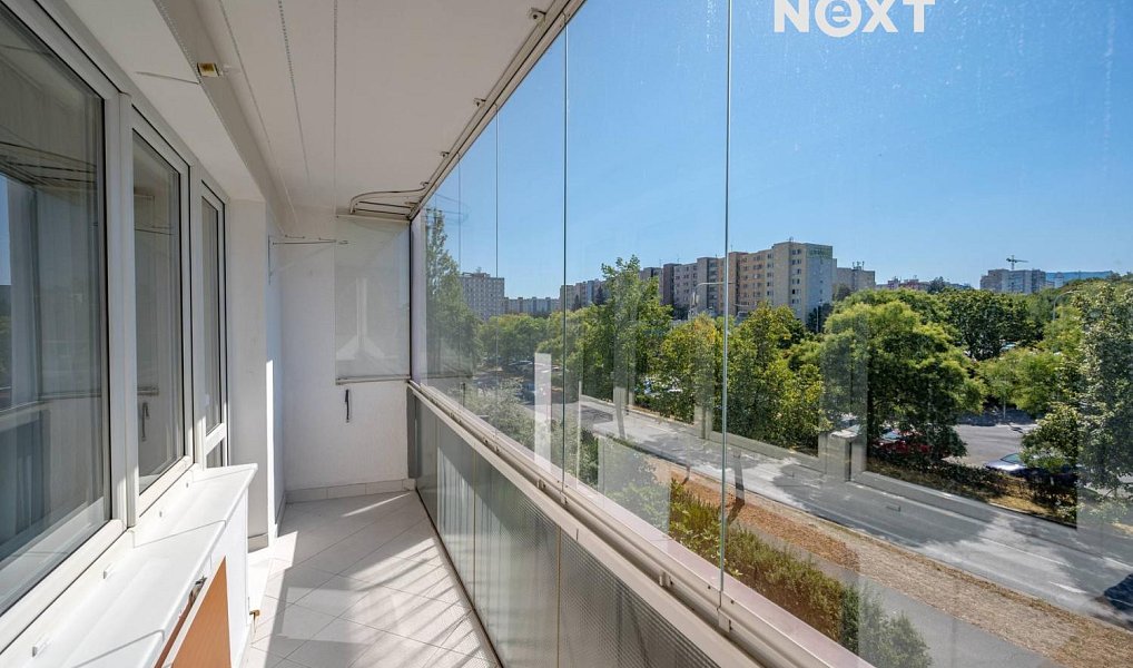 Prodej bytu 3+kk 73 m², Praha – náhled fotky 12