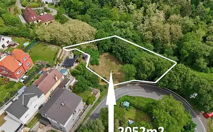 Prodej stavebního pozemku 2 052 m², Hýskov, okres Beroun
