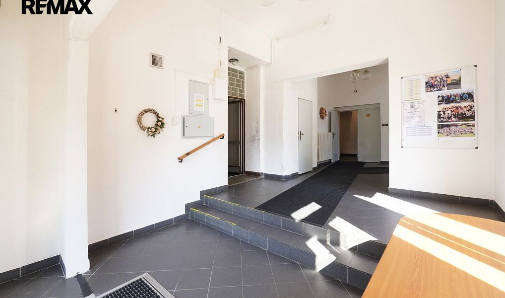 Prodej nájemního domu, činžáku 540 m², Lovosice – náhled fotky 20