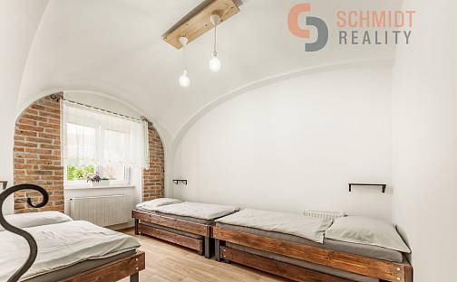 Prodej bytu 3+kk 60 m², Poštovní, Valtice, okres Břeclav