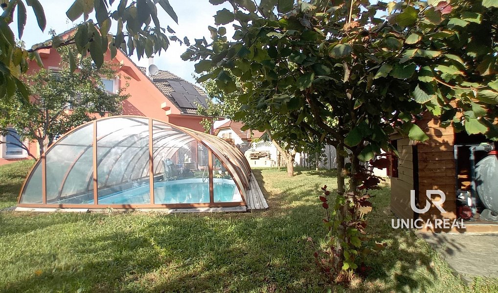 Prodej domu 233 m² s pozemkem 651 m², Božice – náhled fotky 41