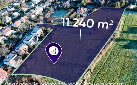 Prodej stavebního pozemku 11 240 m², Zlín