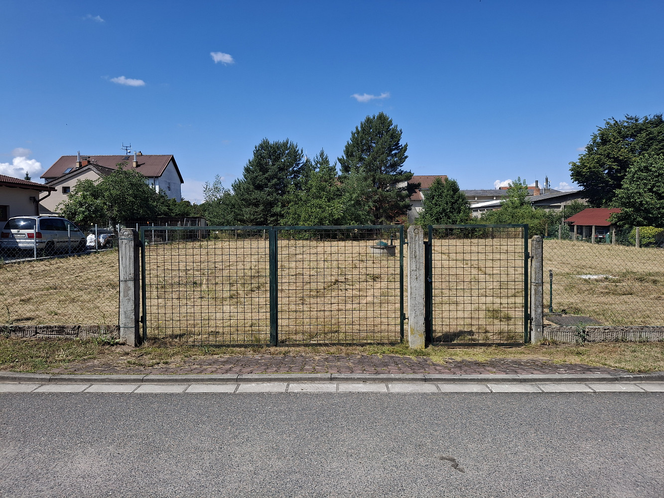 Prodej stavebního pozemku 1 165 m² – fotografie 2