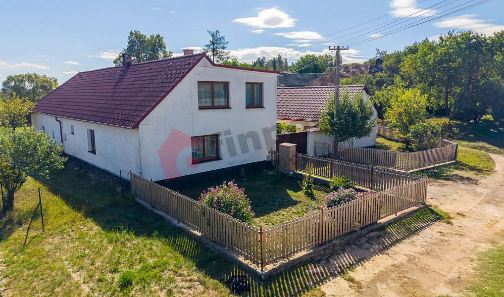Prodej domu 250 m² s pozemkem 927 m², Kunžak – náhled fotky 3