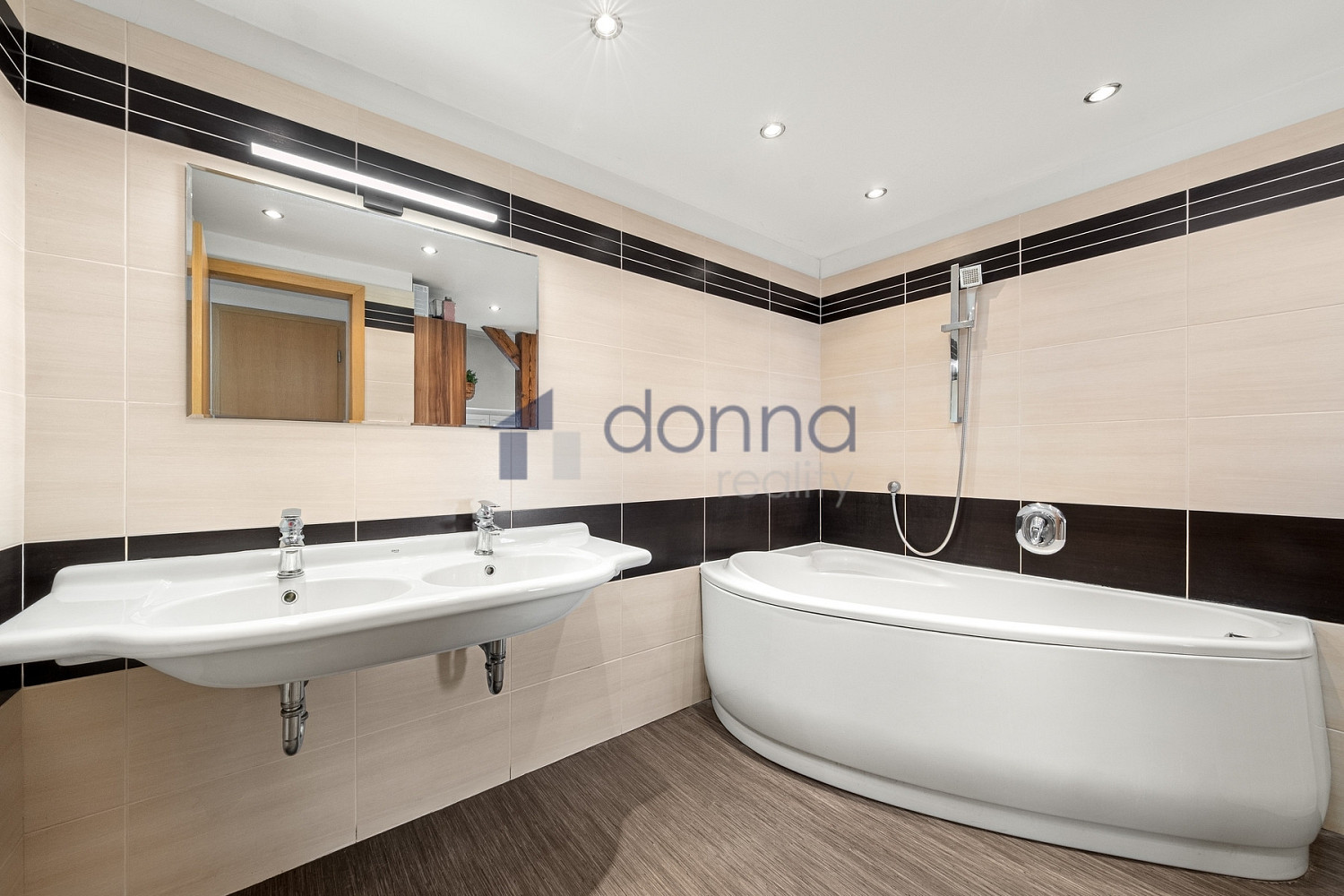 Prodej bytu 4+kk 145 m² – fotografie 5