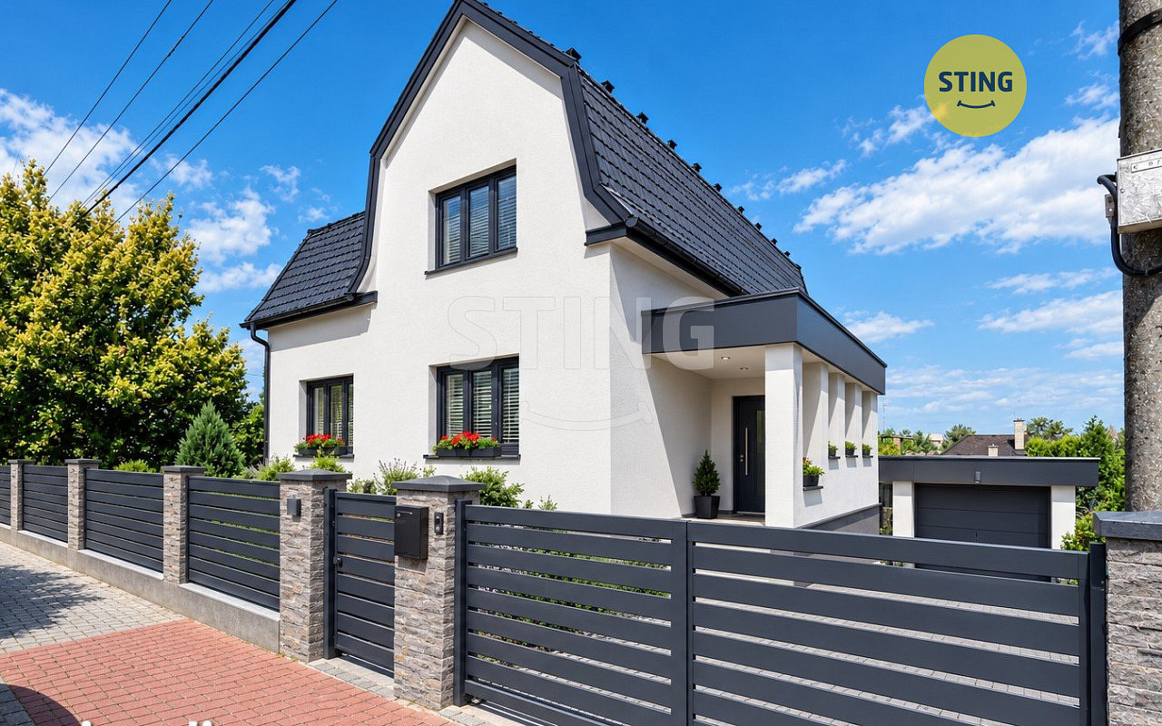 Prodej domu 250 m² s pozemkem 1 479 m²