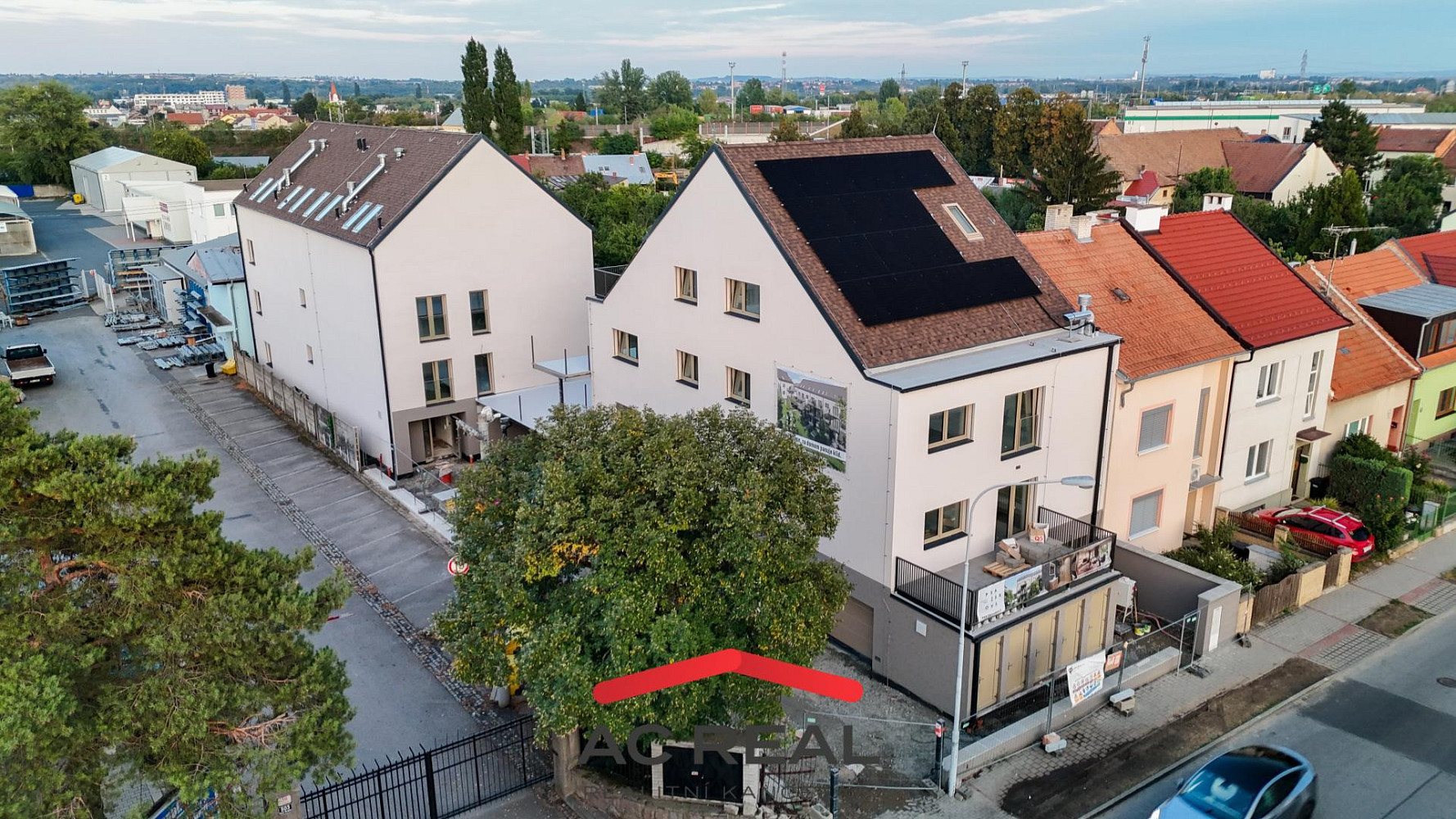 Prodej bytu 4+kk 84 m² – fotografie 3
